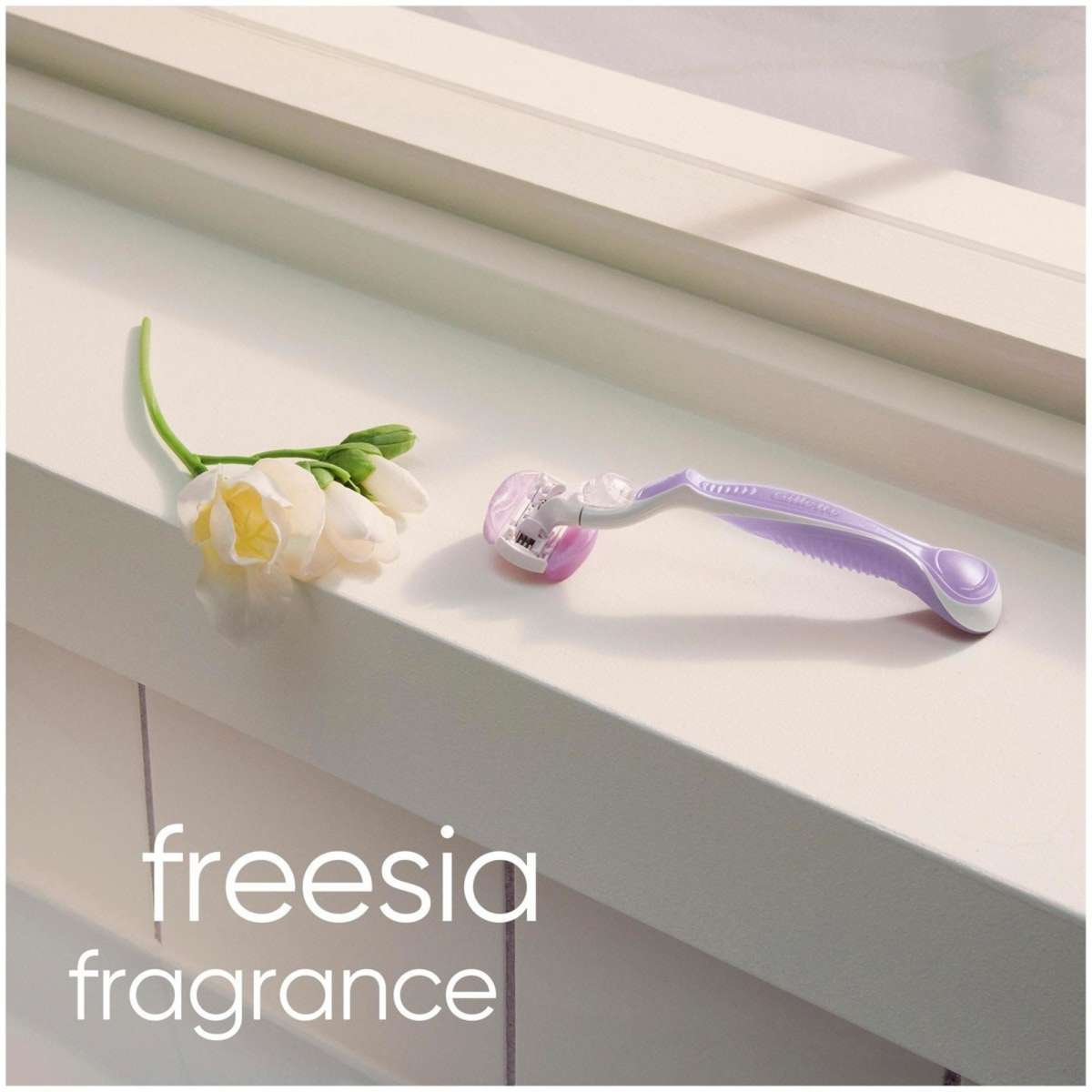 Gillette Venus Comfort Glide Freesia Blades 4 Pack