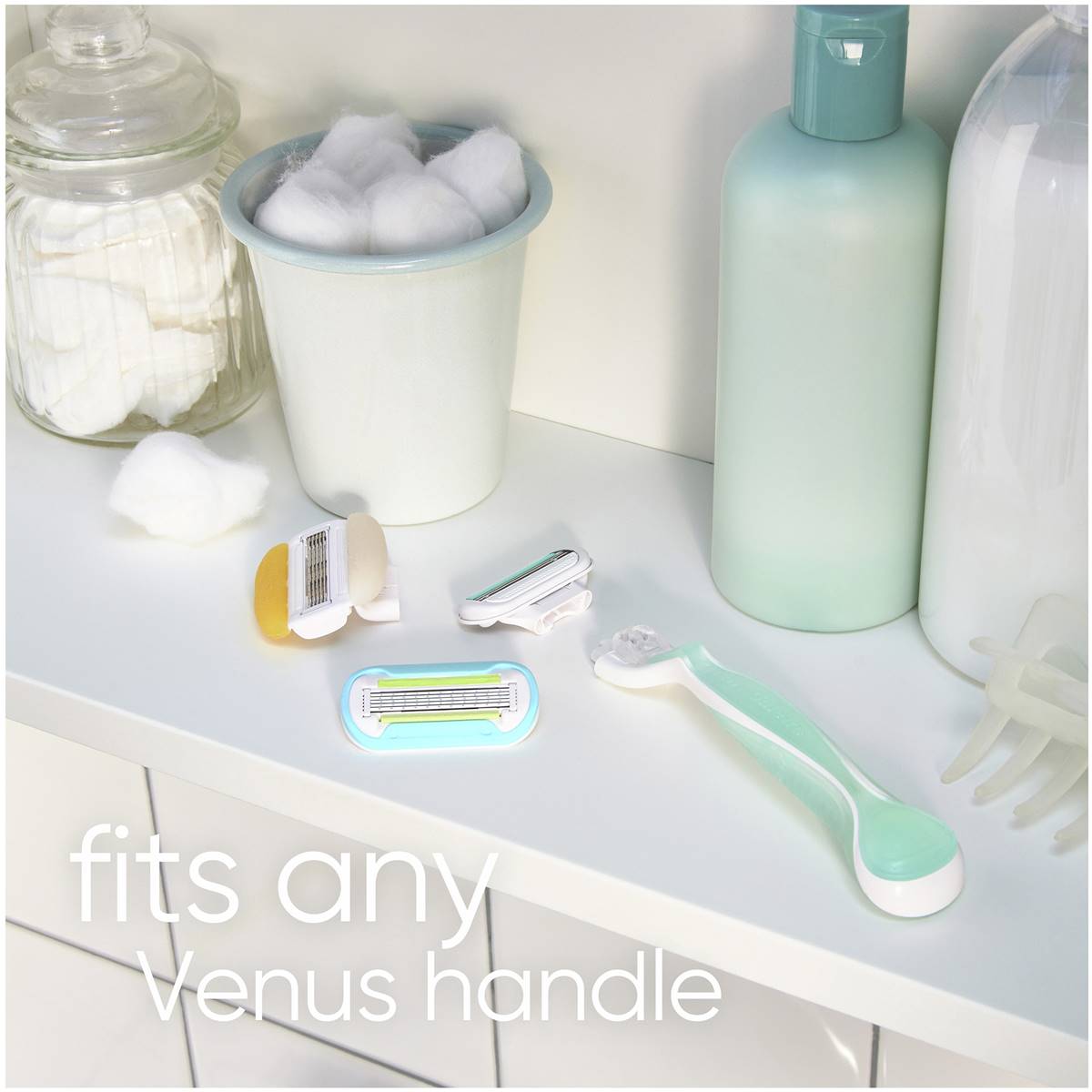 Gillette Venus Smooth Sensitive Razor Blades 4 Pack