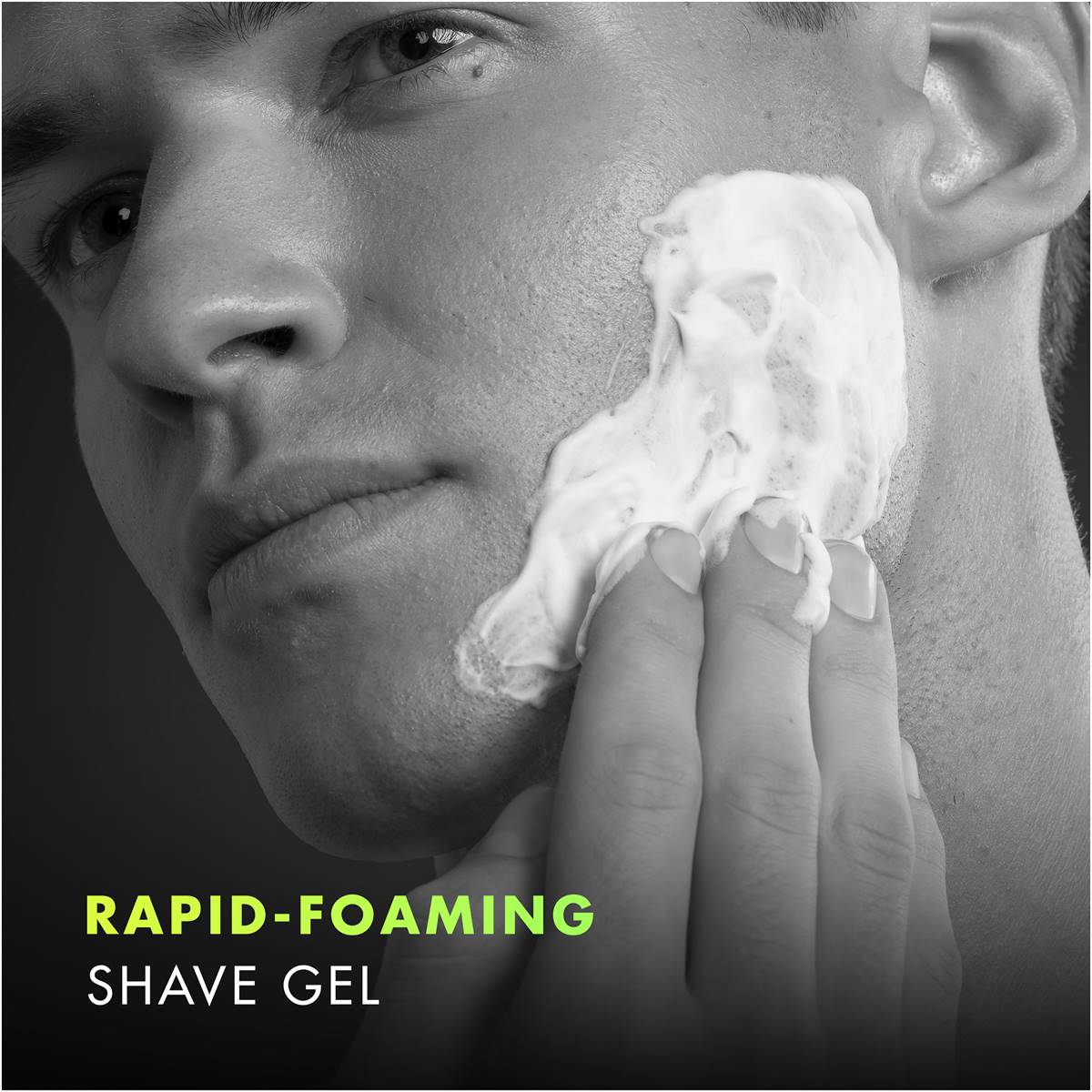 Gillette Labs Rapid Foaming Shave Gel With Vitamin B3 & Sea Kelp 198ml