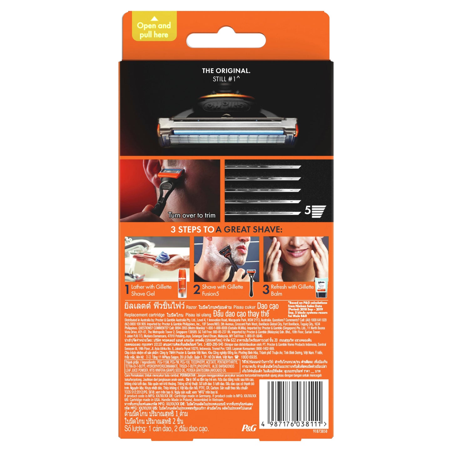 Gillette Fusion Manual Razor + 2 Blade Refills
