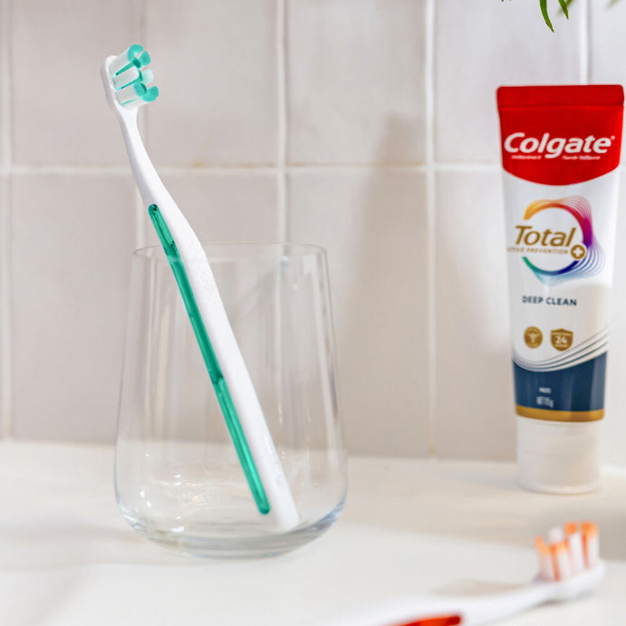 Colgate Tooth Brush Total Foaming Clean Medium 1pk