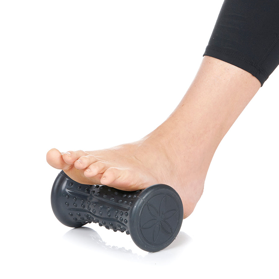 Gaiam Treat Your Feet Kit 1