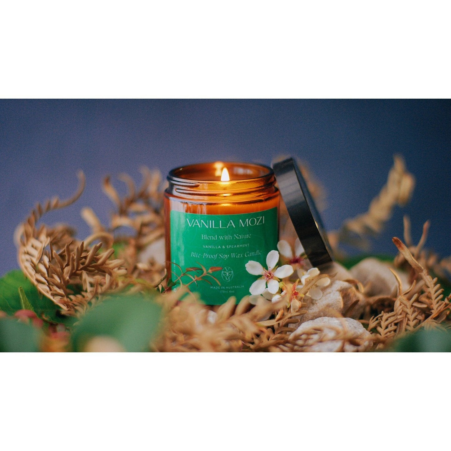 Vanilla Mozi Bite-Proof Soy Wax Candle Vanilla & Spearmint 175ml